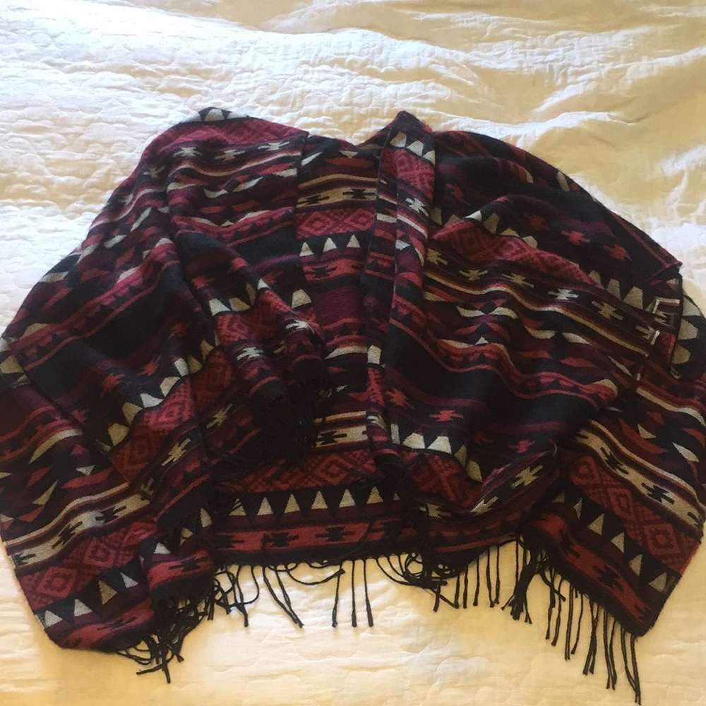 One Size: Poncho